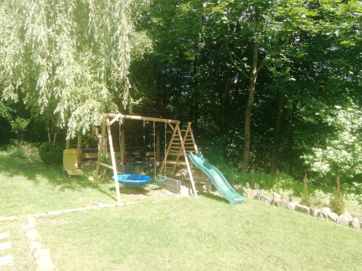 Rzeczne Zacisze Hotel Ustrzyki Dolne Exterior foto